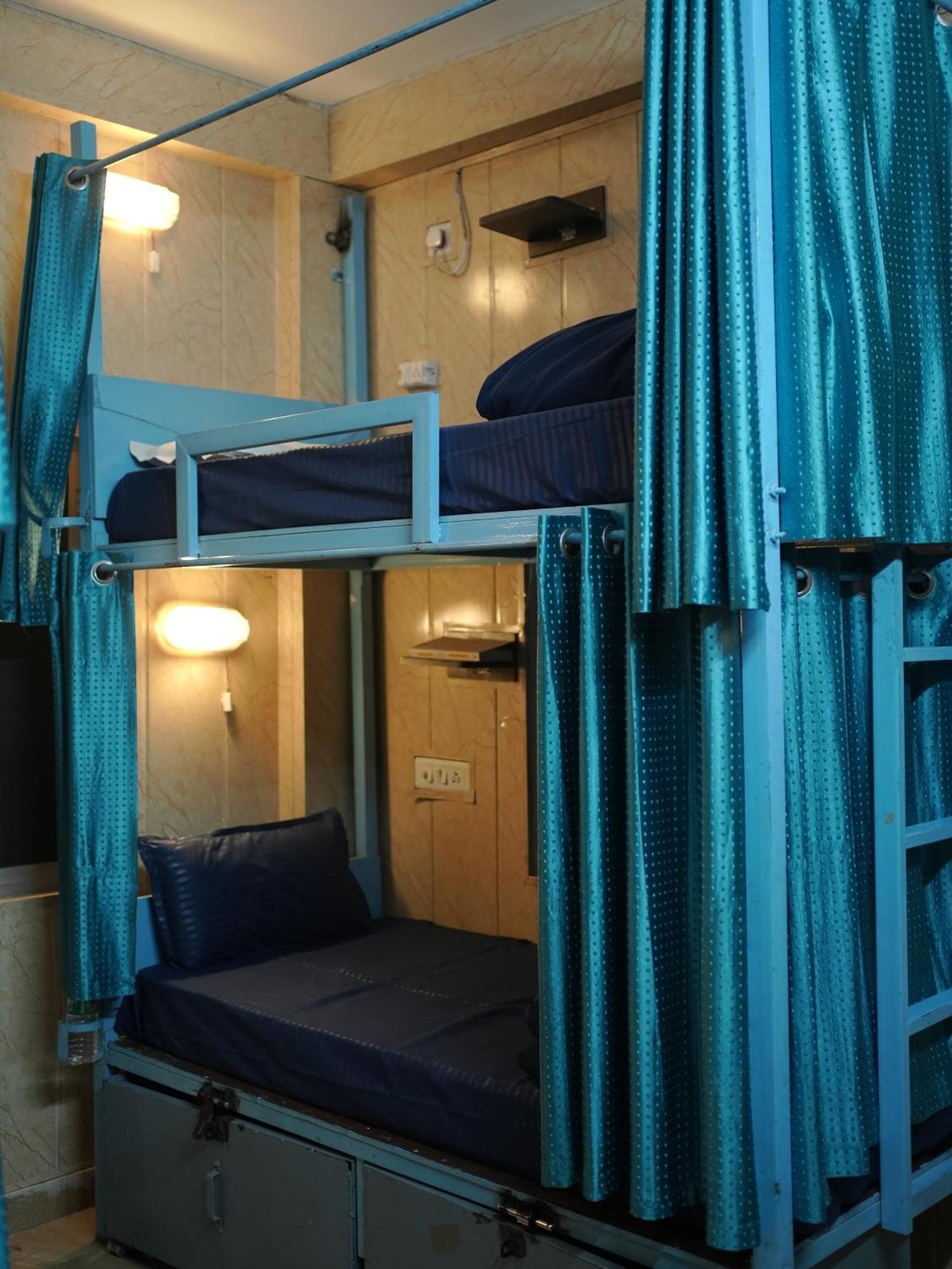 Skyard Hostel Rishīkesh Eksteriør bilde