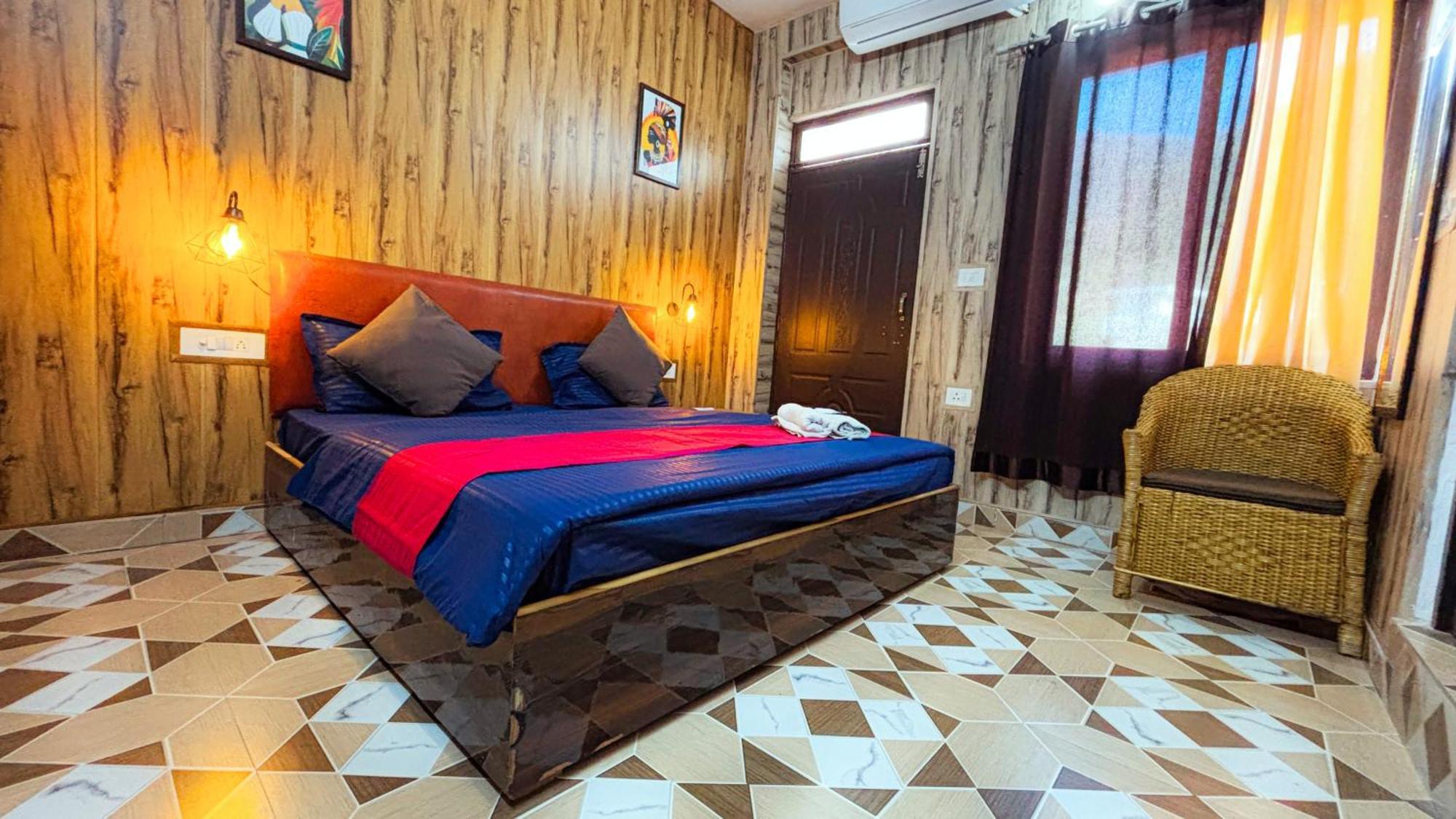 Skyard Hostel Rishīkesh Eksteriør bilde