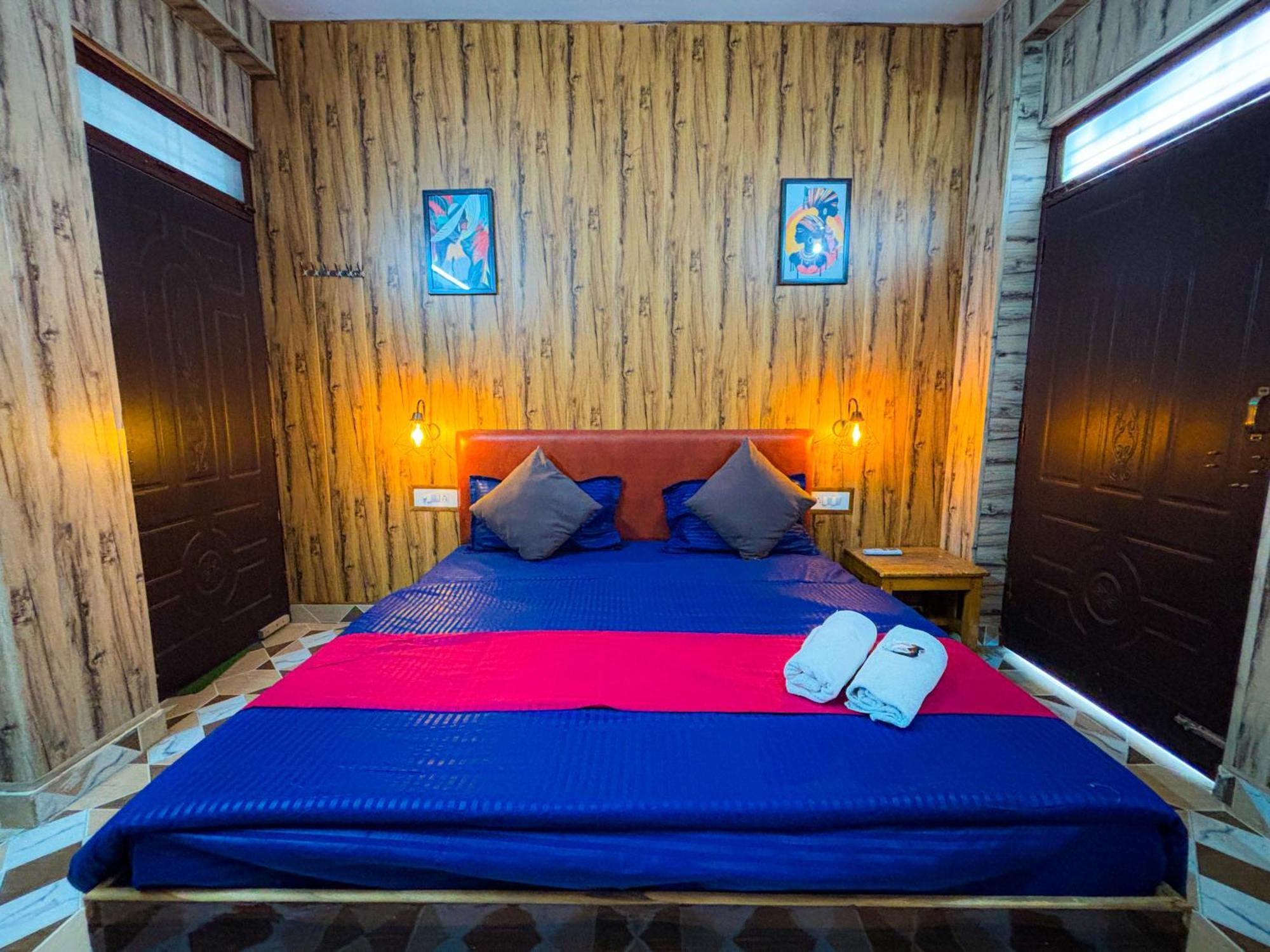 Skyard Hostel Rishīkesh Eksteriør bilde