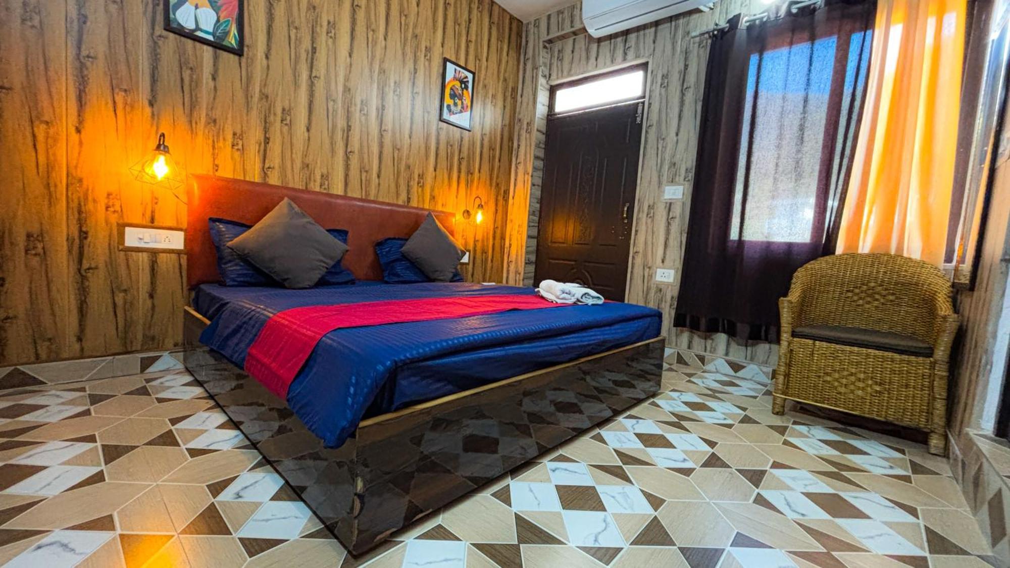 Skyard Hostel Rishīkesh Eksteriør bilde
